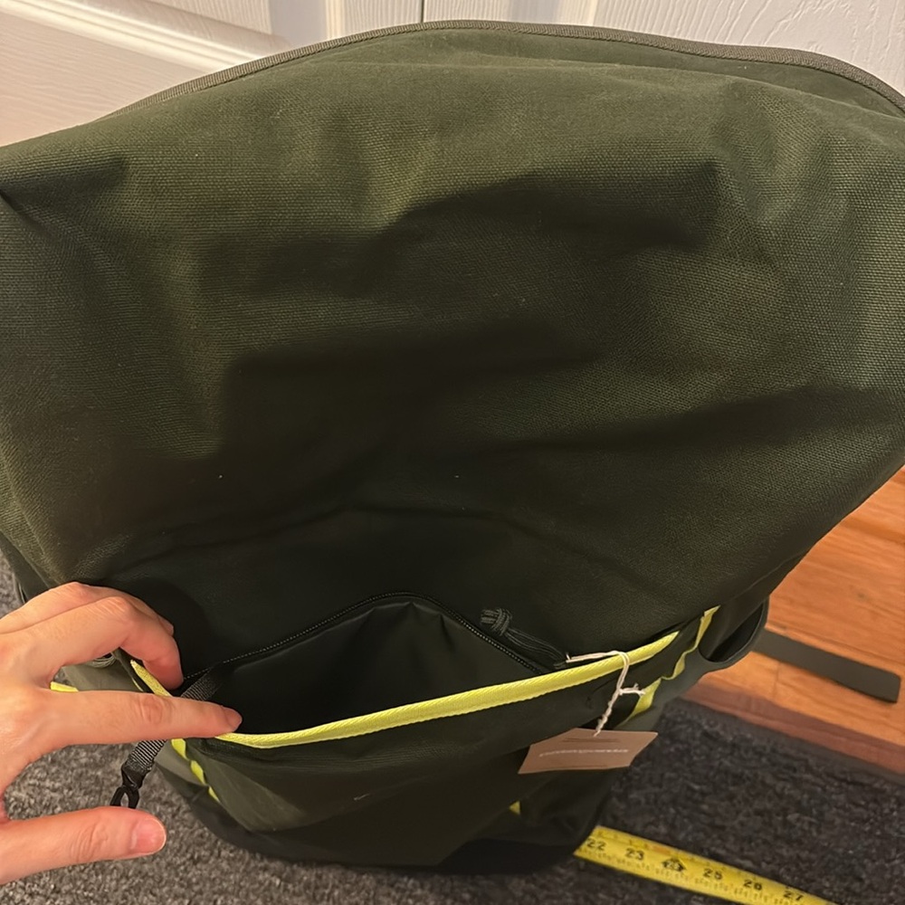 Patagonia Fieldsmith Roll-Top Pack 32L - Picture 9 of 14